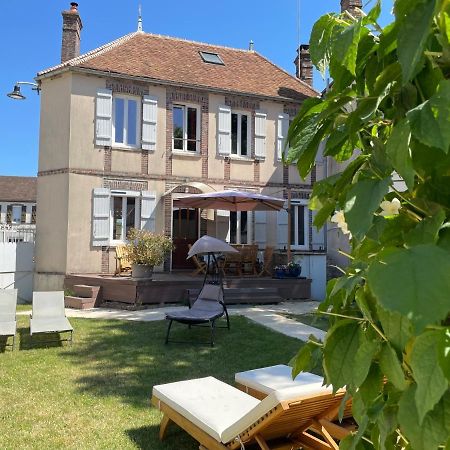 Villa Fontaine Avec Piscine Interieur Chauffee-Maison De Campagne Familiale -Ideal Vacances Ou Sejour Professionnel -3 Chambres-Bureau Separe -Lit Bebe - Parking Facile & Gratuit Eksteriør billede
