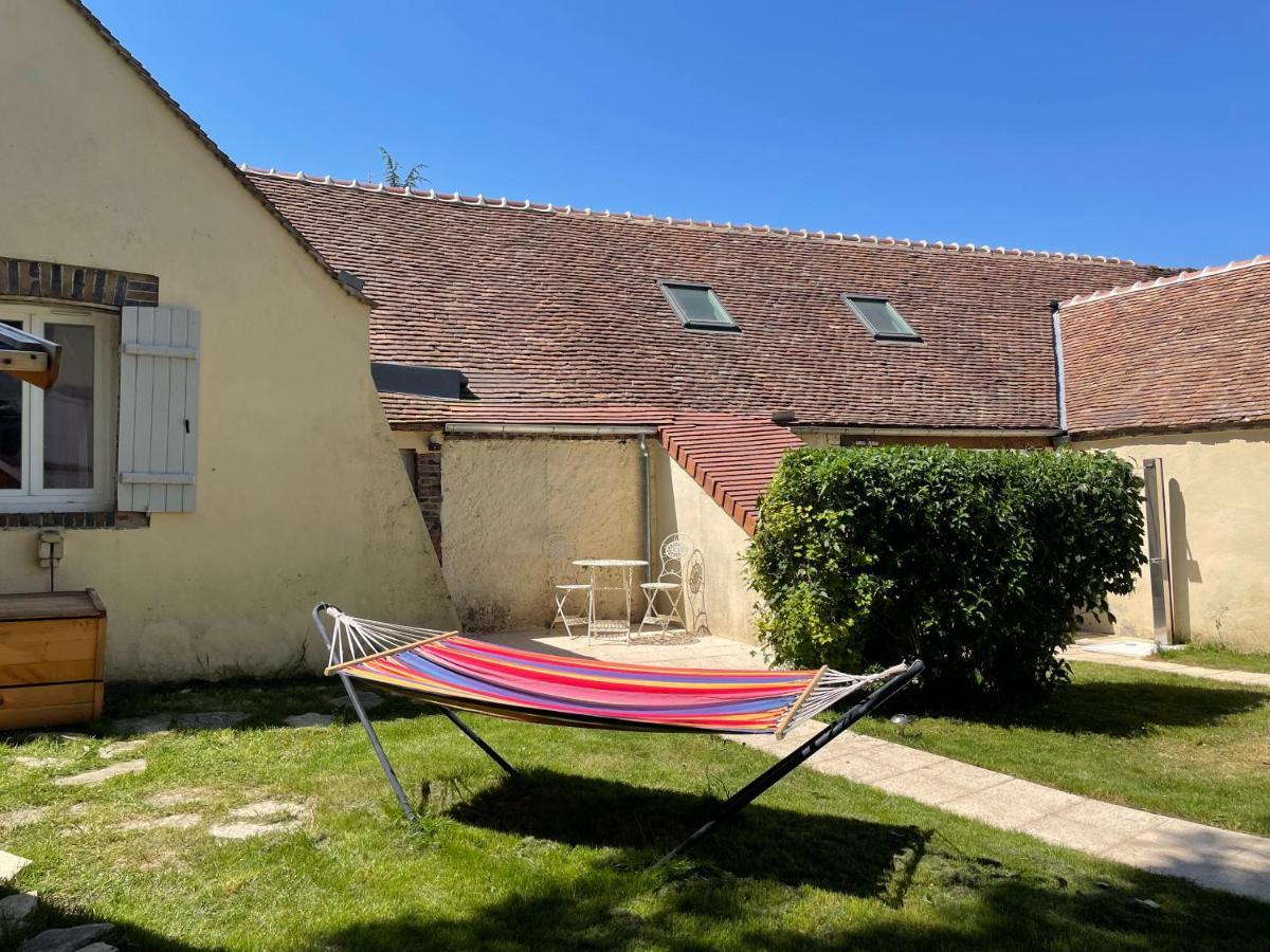 Villa Fontaine Avec Piscine Interieur Chauffee-Maison De Campagne Familiale -Ideal Vacances Ou Sejour Professionnel -3 Chambres-Bureau Separe -Lit Bebe - Parking Facile & Gratuit Eksteriør billede
