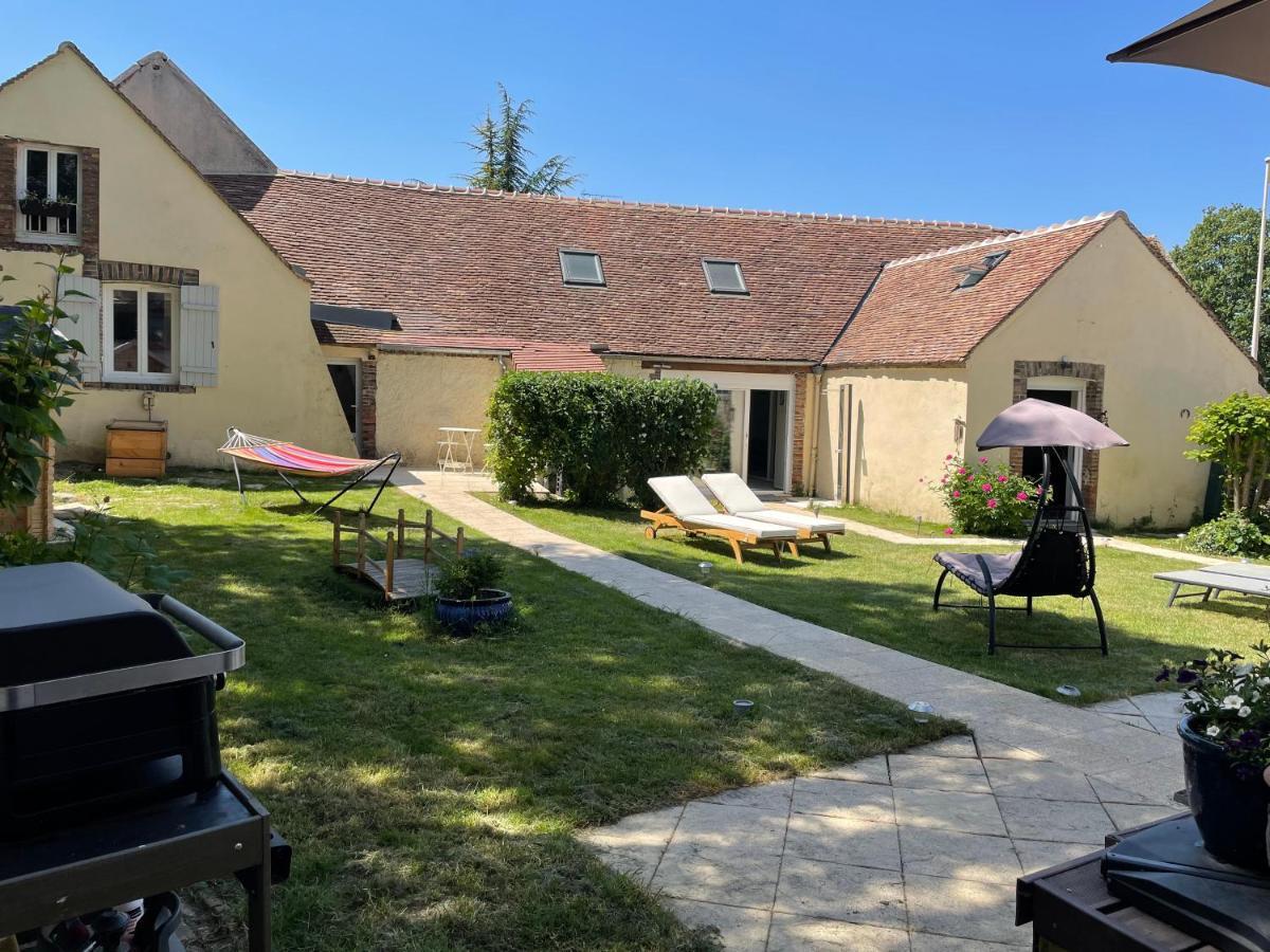 Villa Fontaine Avec Piscine Interieur Chauffee-Maison De Campagne Familiale -Ideal Vacances Ou Sejour Professionnel -3 Chambres-Bureau Separe -Lit Bebe - Parking Facile & Gratuit Eksteriør billede