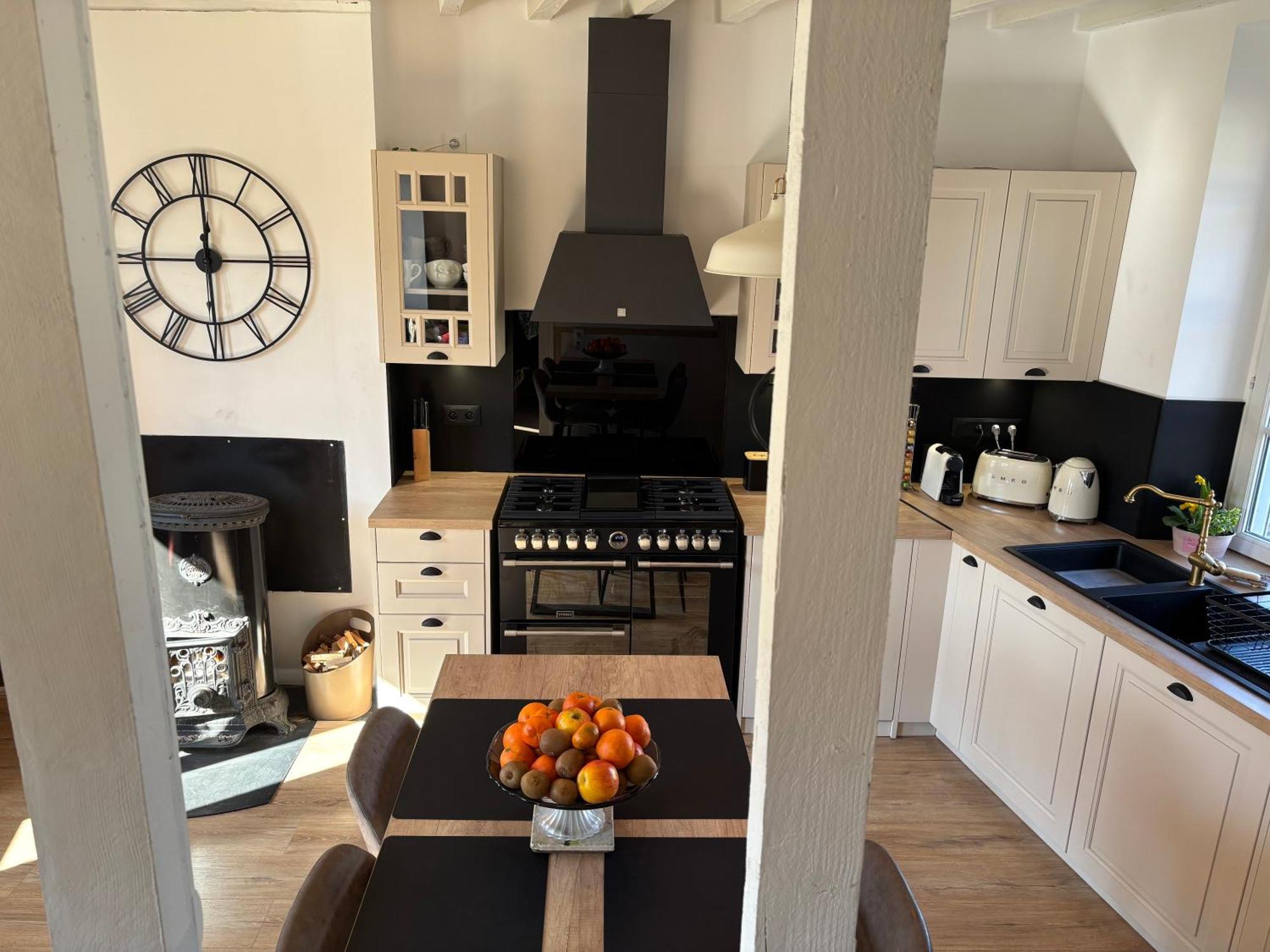 Villa Fontaine Avec Piscine Interieur Chauffee-Maison De Campagne Familiale -Ideal Vacances Ou Sejour Professionnel -3 Chambres-Bureau Separe -Lit Bebe - Parking Facile & Gratuit Eksteriør billede