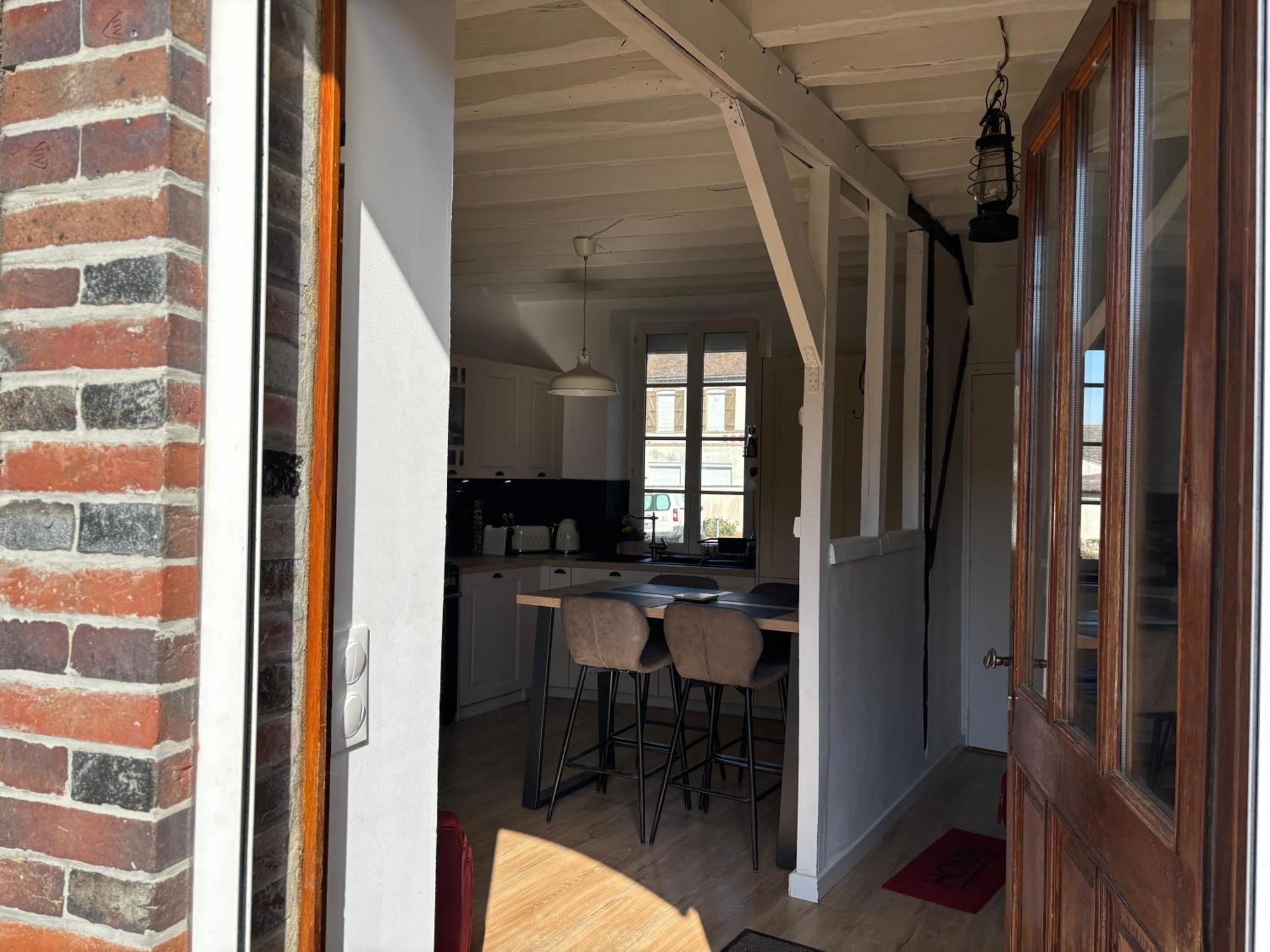Villa Fontaine Avec Piscine Interieur Chauffee-Maison De Campagne Familiale -Ideal Vacances Ou Sejour Professionnel -3 Chambres-Bureau Separe -Lit Bebe - Parking Facile & Gratuit Eksteriør billede